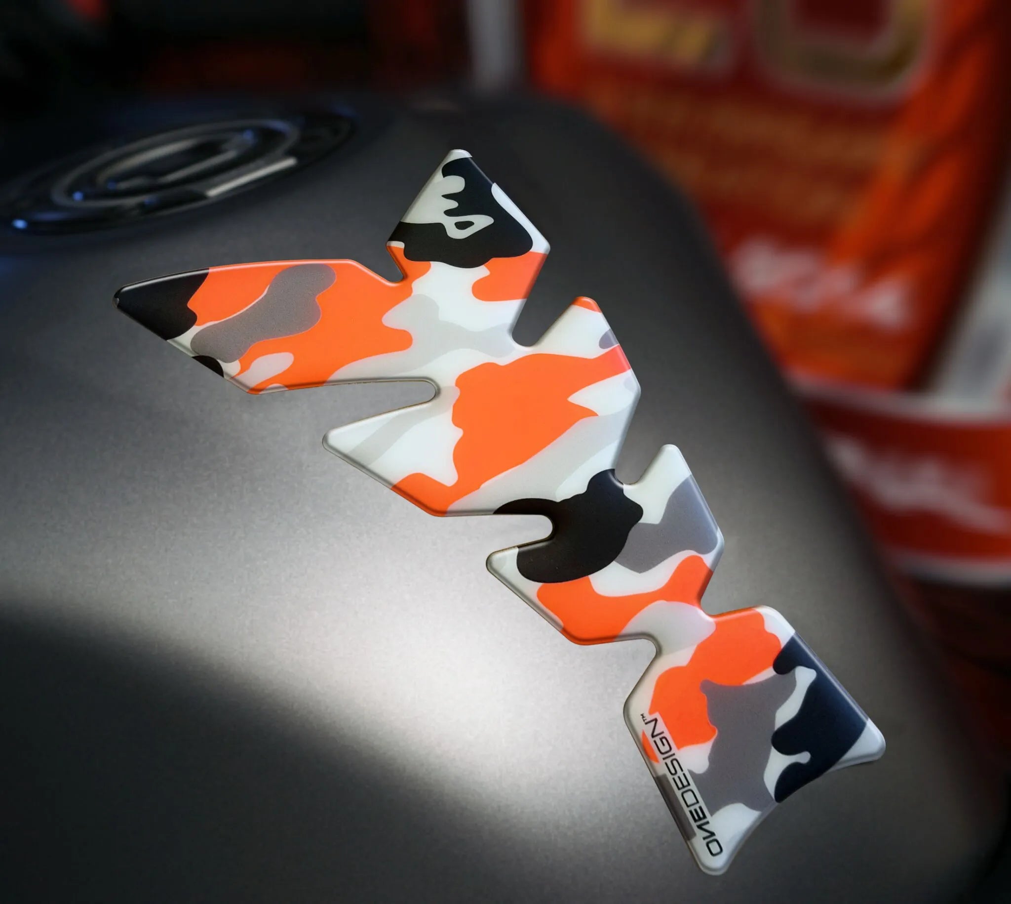 Onedesign Resin Tank Pad - Universal Fit - Camo Orange