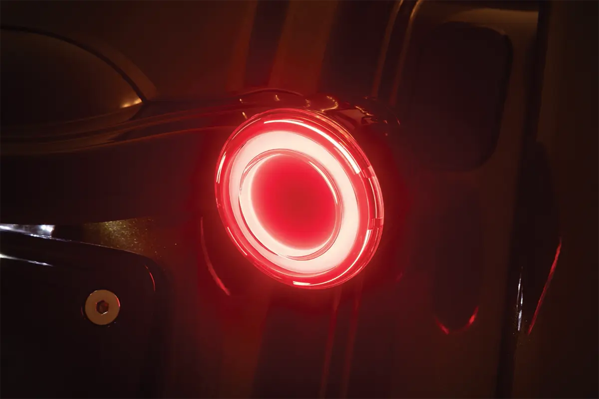 Kuryakyn Tracer Led Rear Turn Signal Conversion