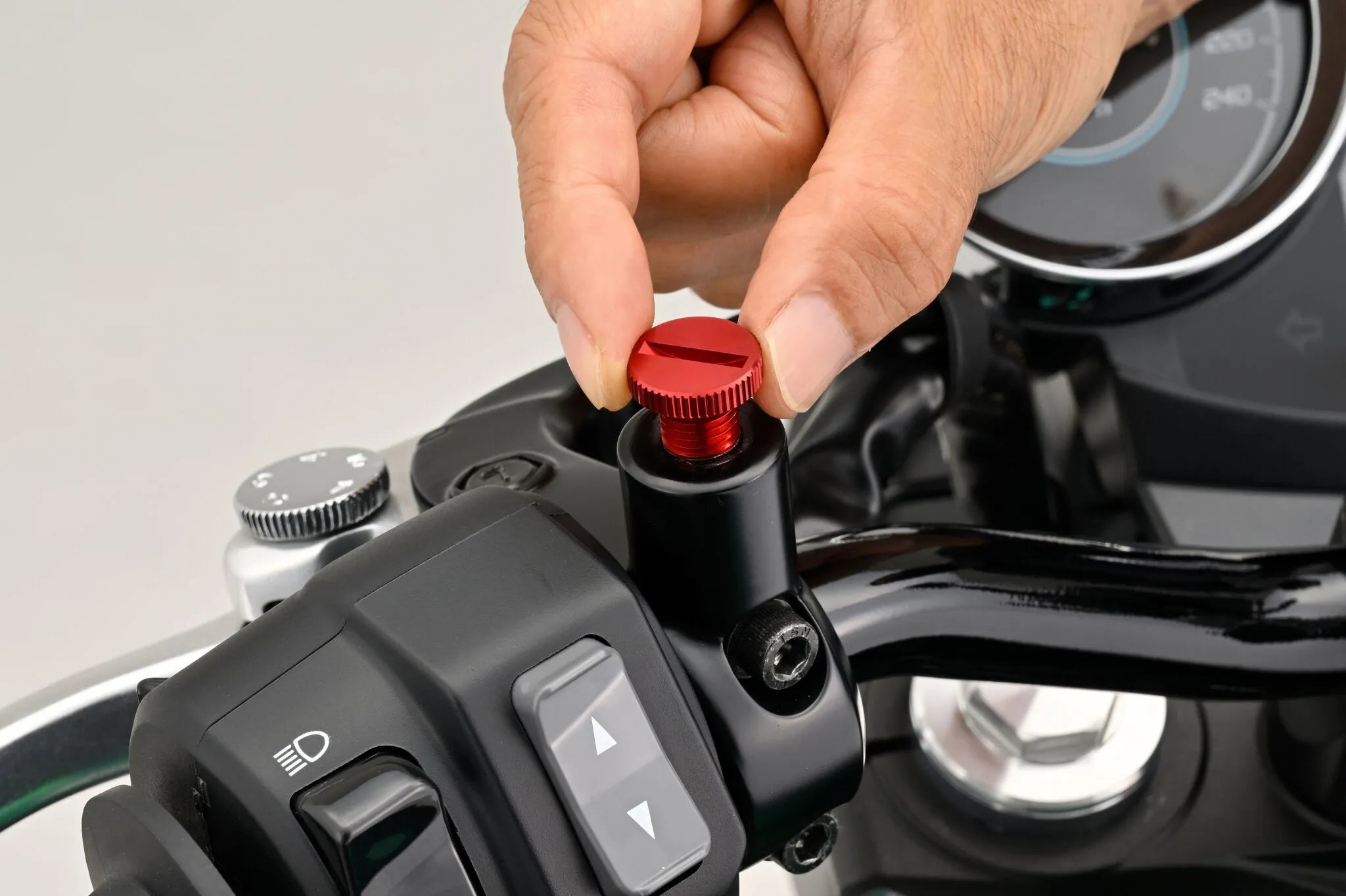 Daytona Mirror Plug Bolt M10 X 1.25 Red