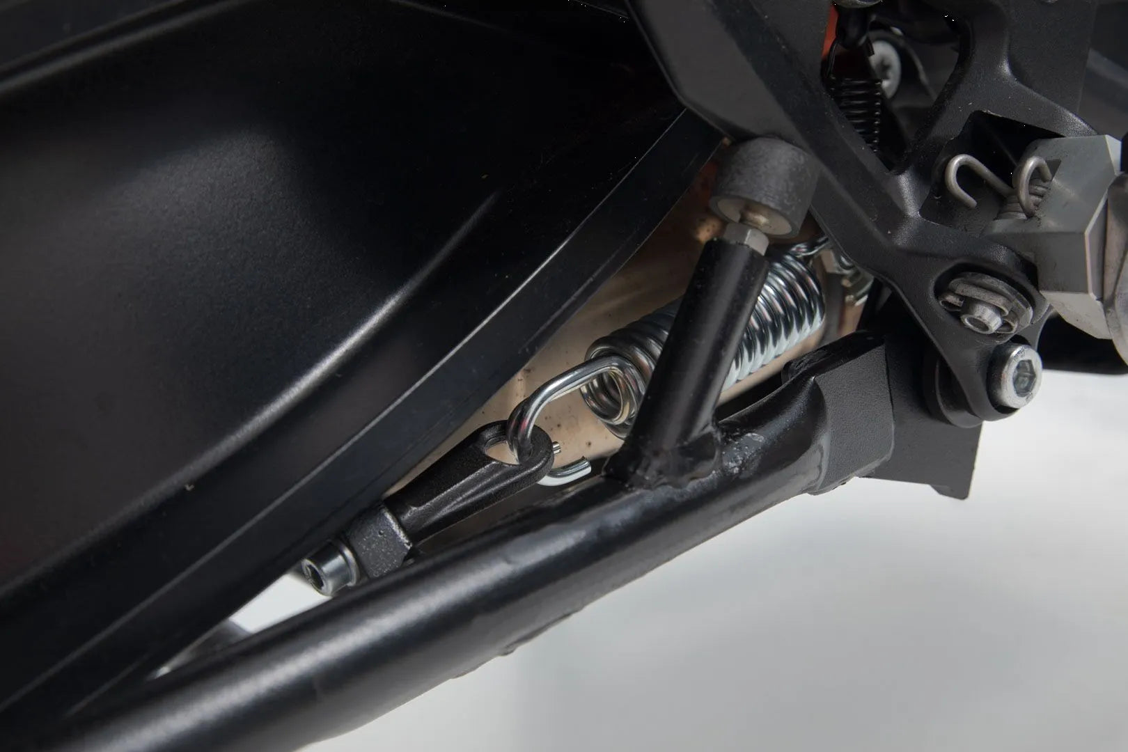 SW-MOTECH Centerstand