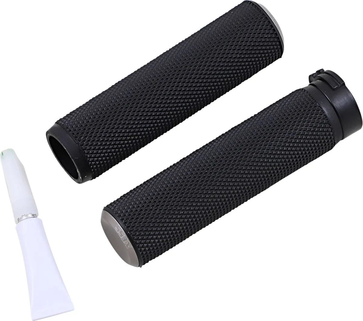Arlen Ness Knurled Grips - 1" Handlebar