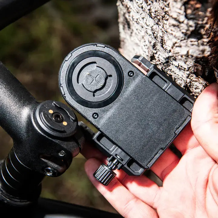 SP CONNECT E-Cap Universal Charging Phone Clamp
