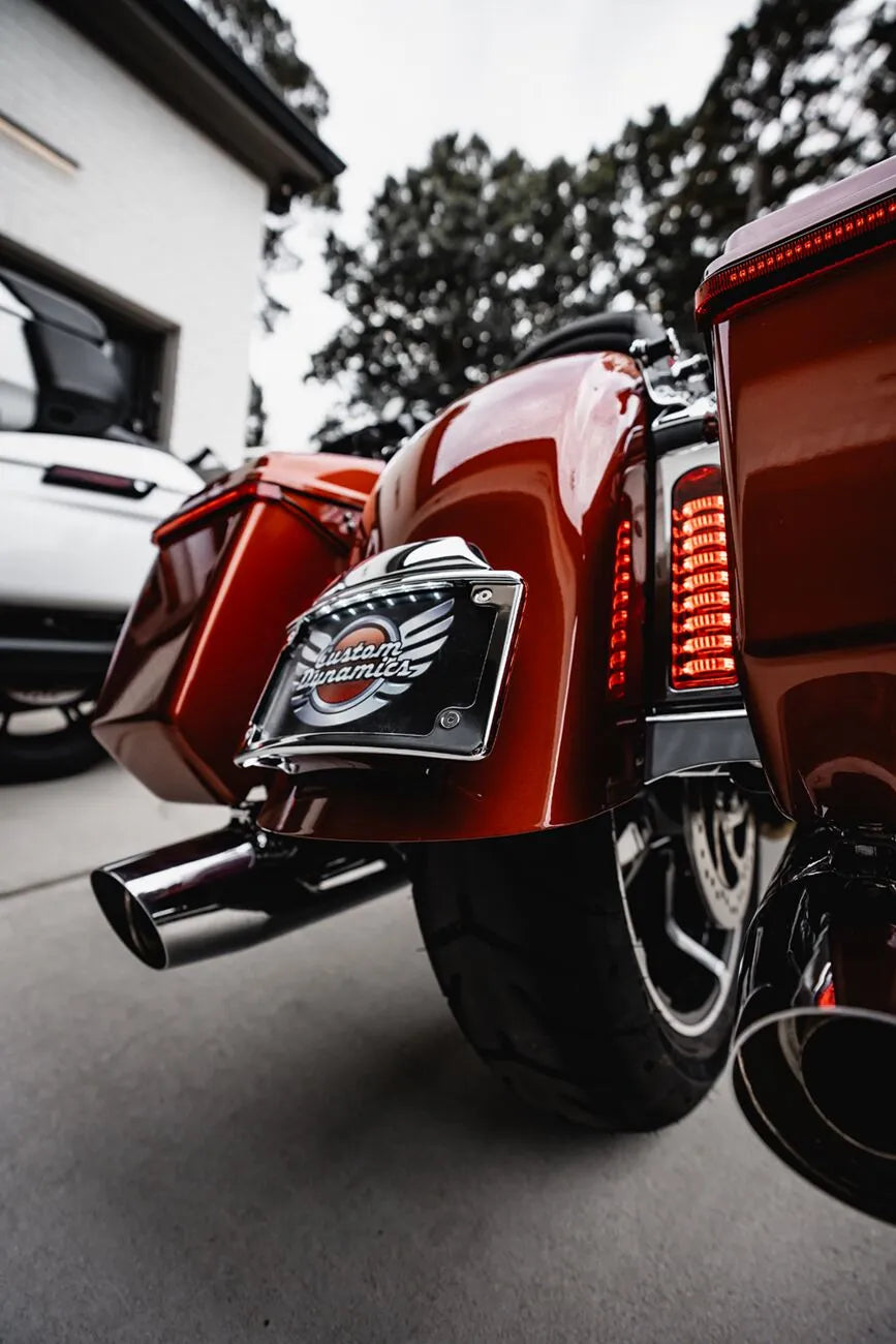 Custom Dynamics Illuminated Radius License Plate Frame