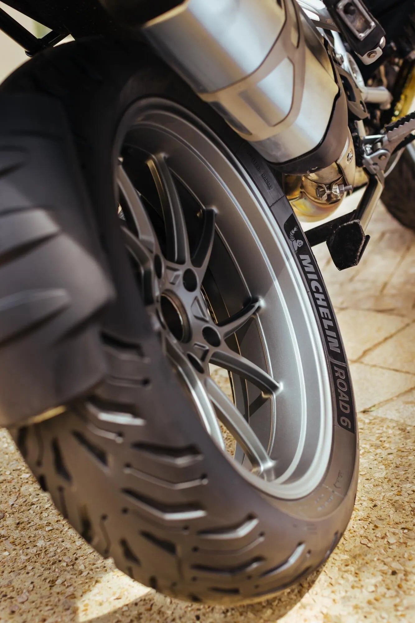 Michelin Road 6 Tire 150/70zr17 Rear