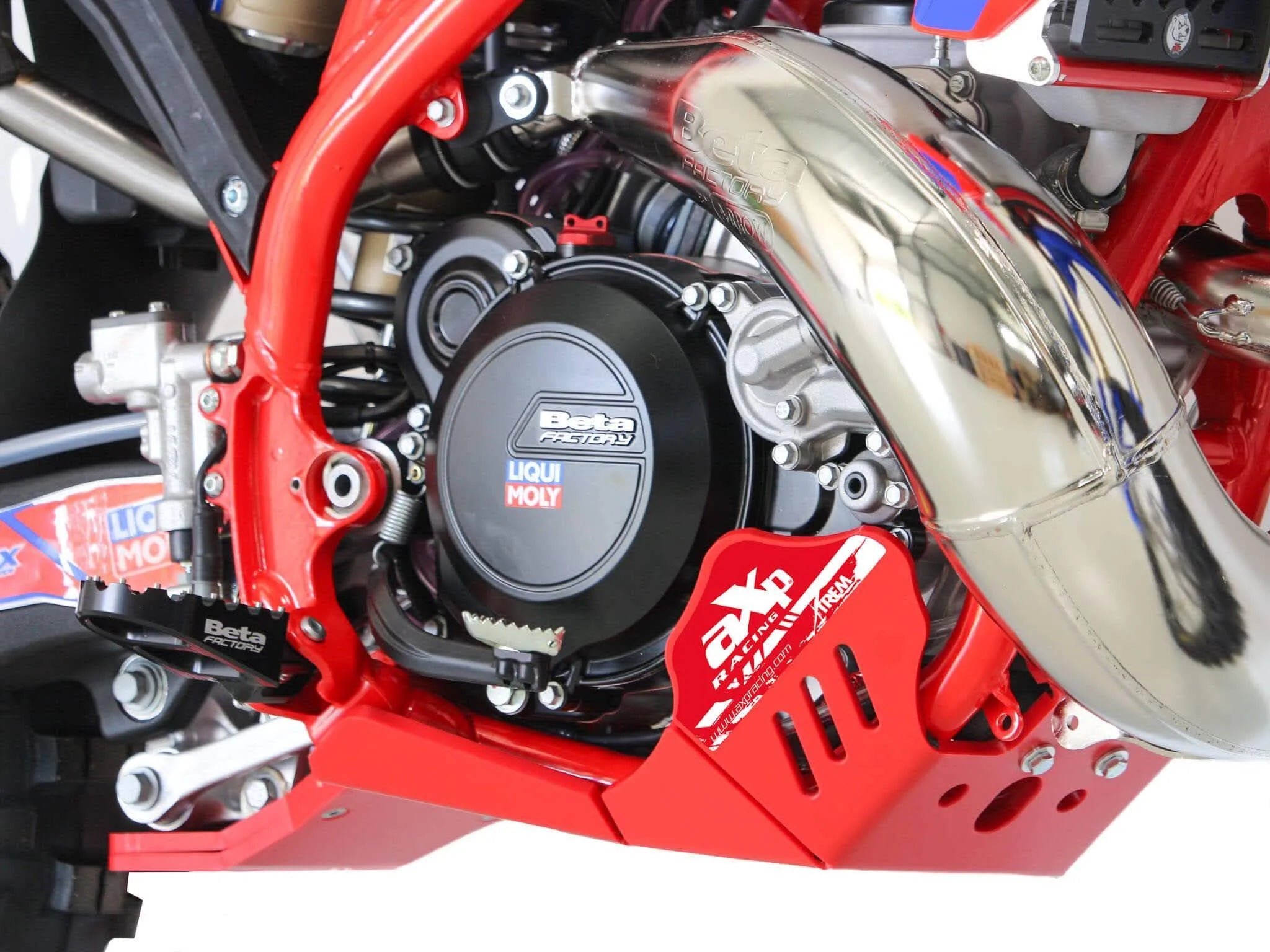 Axp Racing Xtrem Skid Plate For Engine Protection