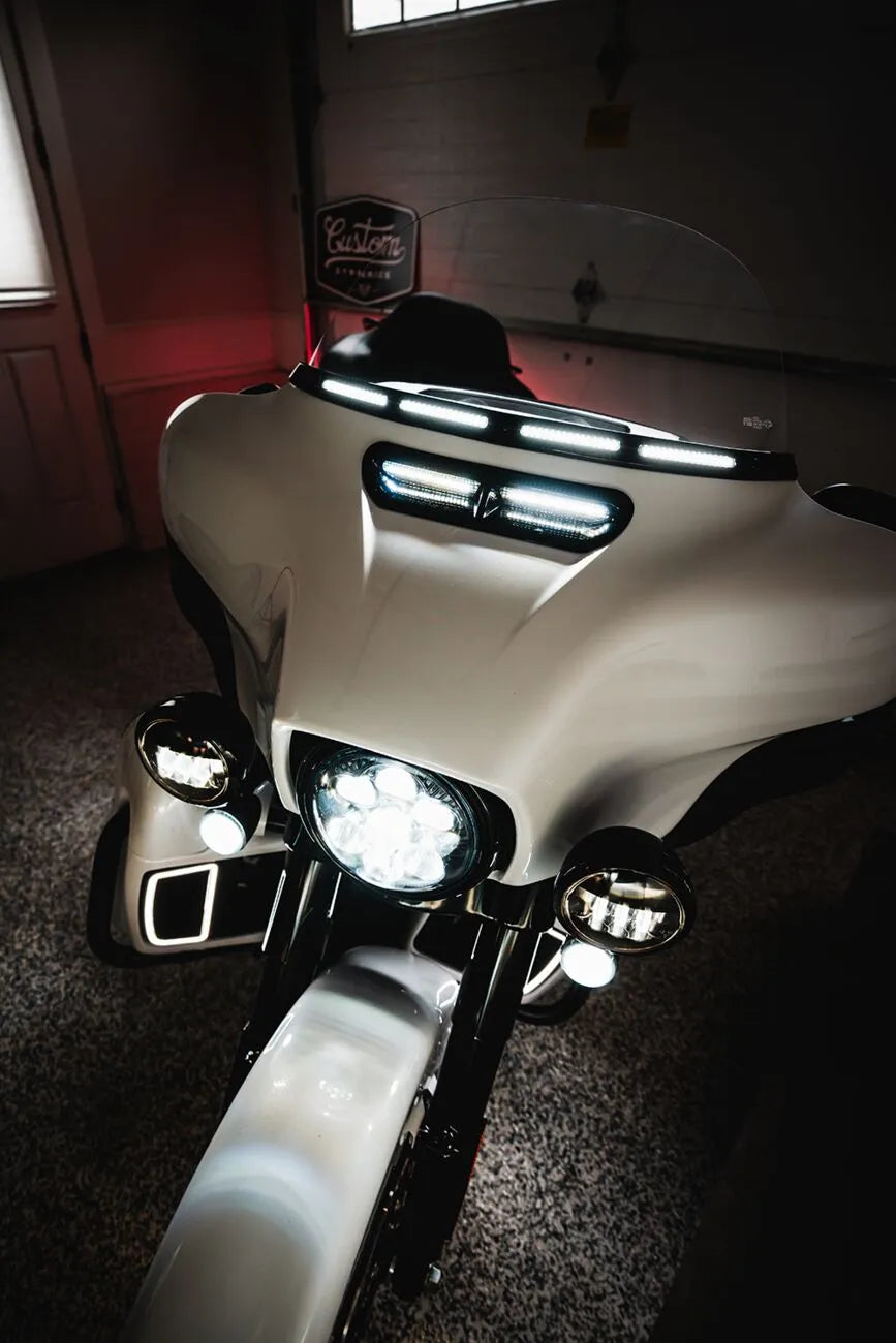 Custom Dynamics Genesis 4 Led Batwing Windshield Trim