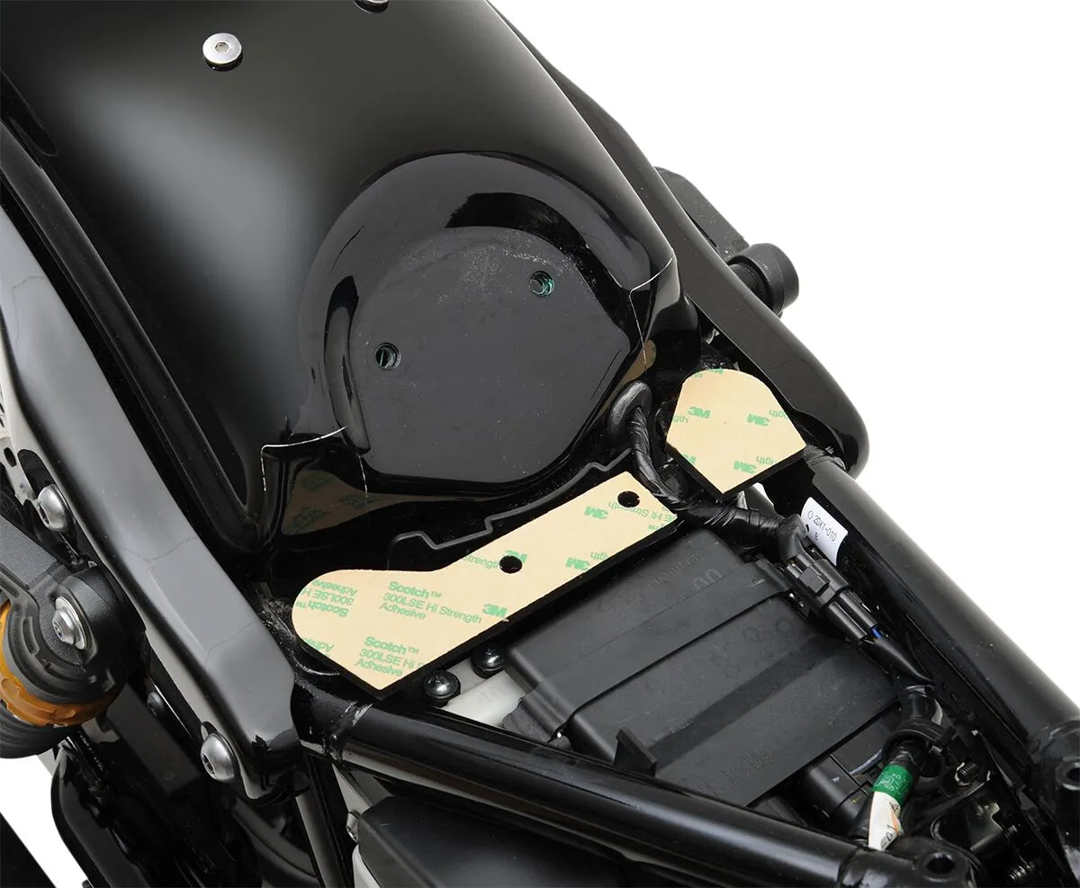 Z1r Spring Solo Seat Mount Kit - Black