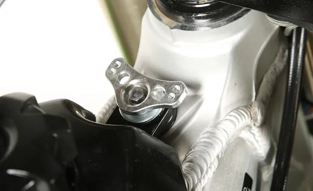 Scar Hour Meter Mounting Bracket