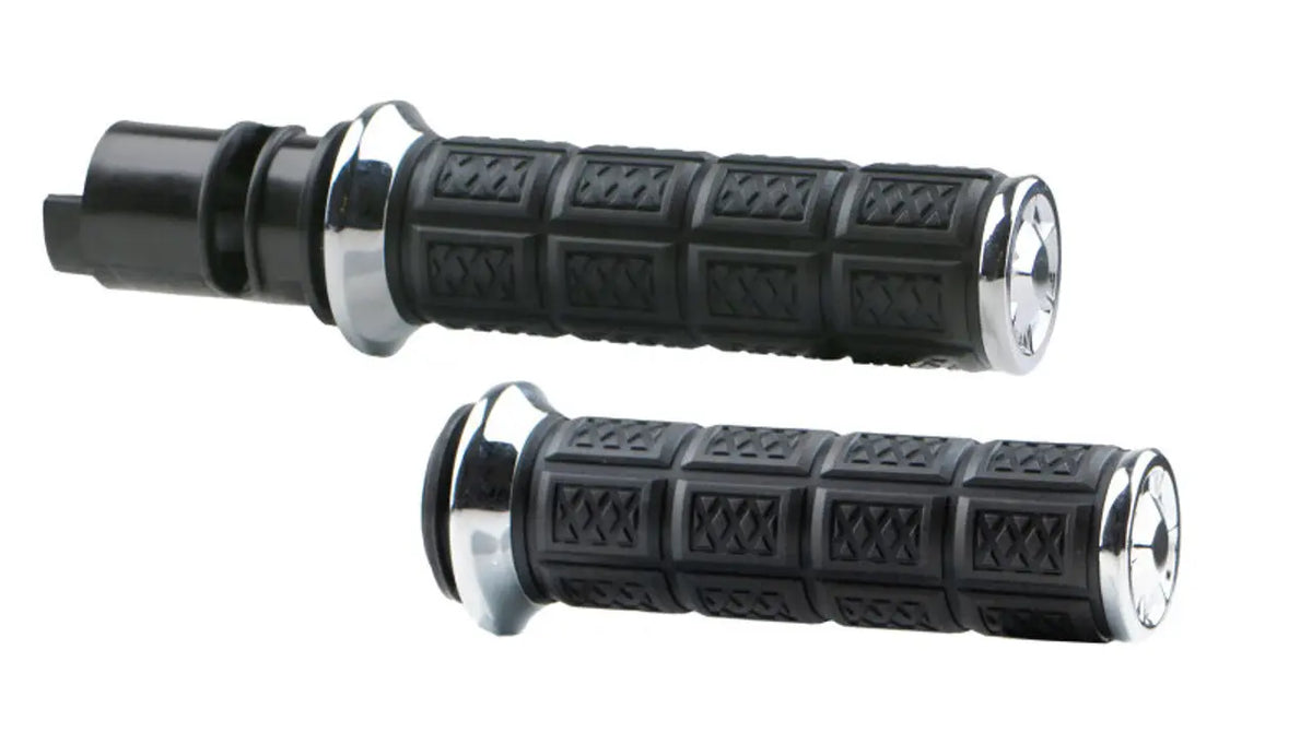 Kuryakyn ENYGMA Grips Chrome for Harley-Davidson FLT 2024-2025