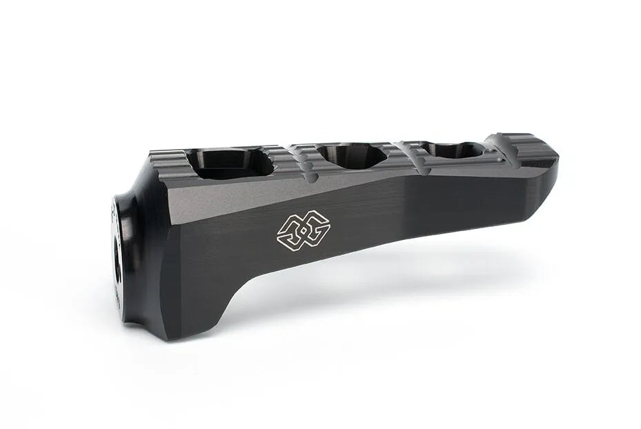 Gilles Tooling Footrest Kit - Passenger, Black