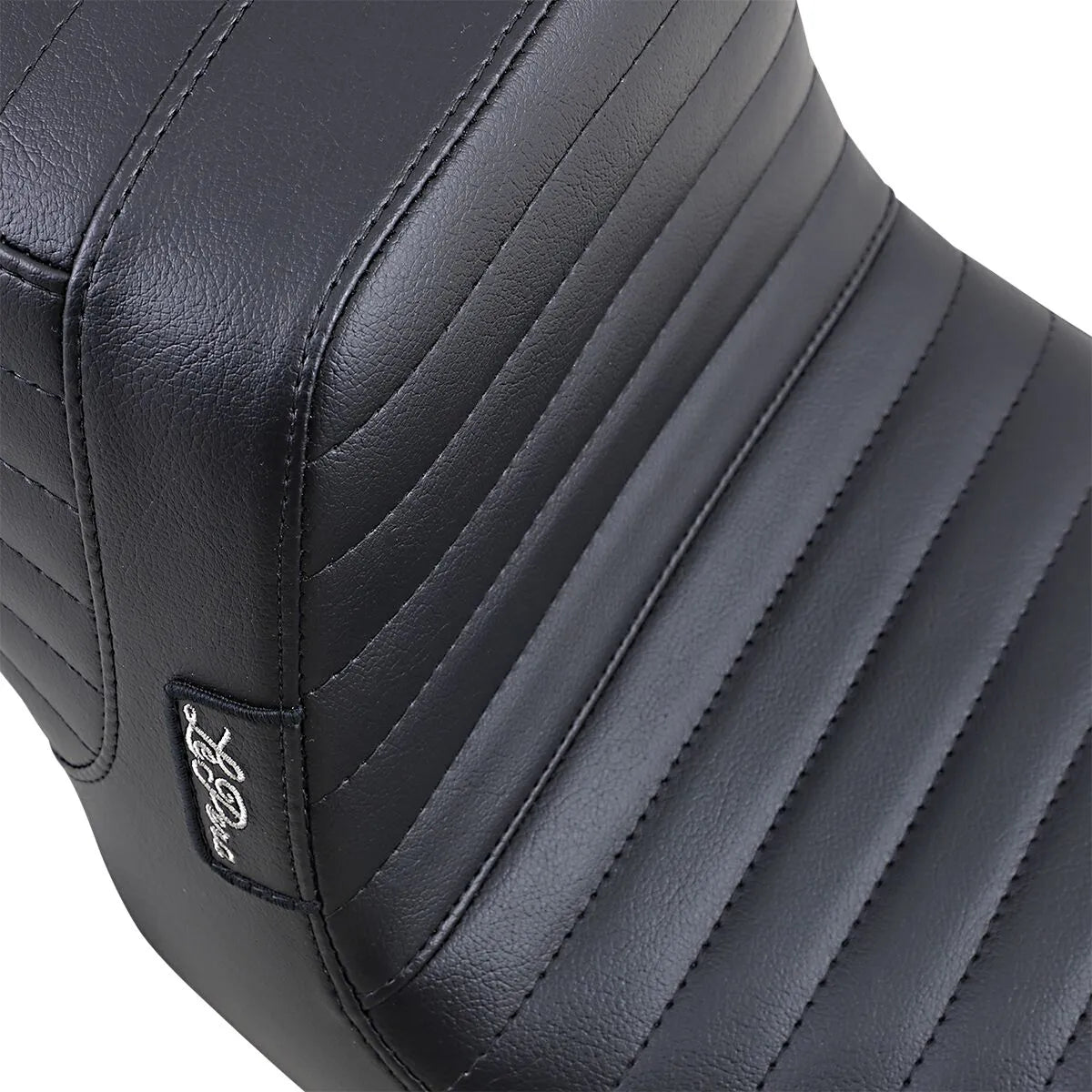 Le Pera Tailwhip Seat - Enhanced Comfort & Style - For Harley Davidson