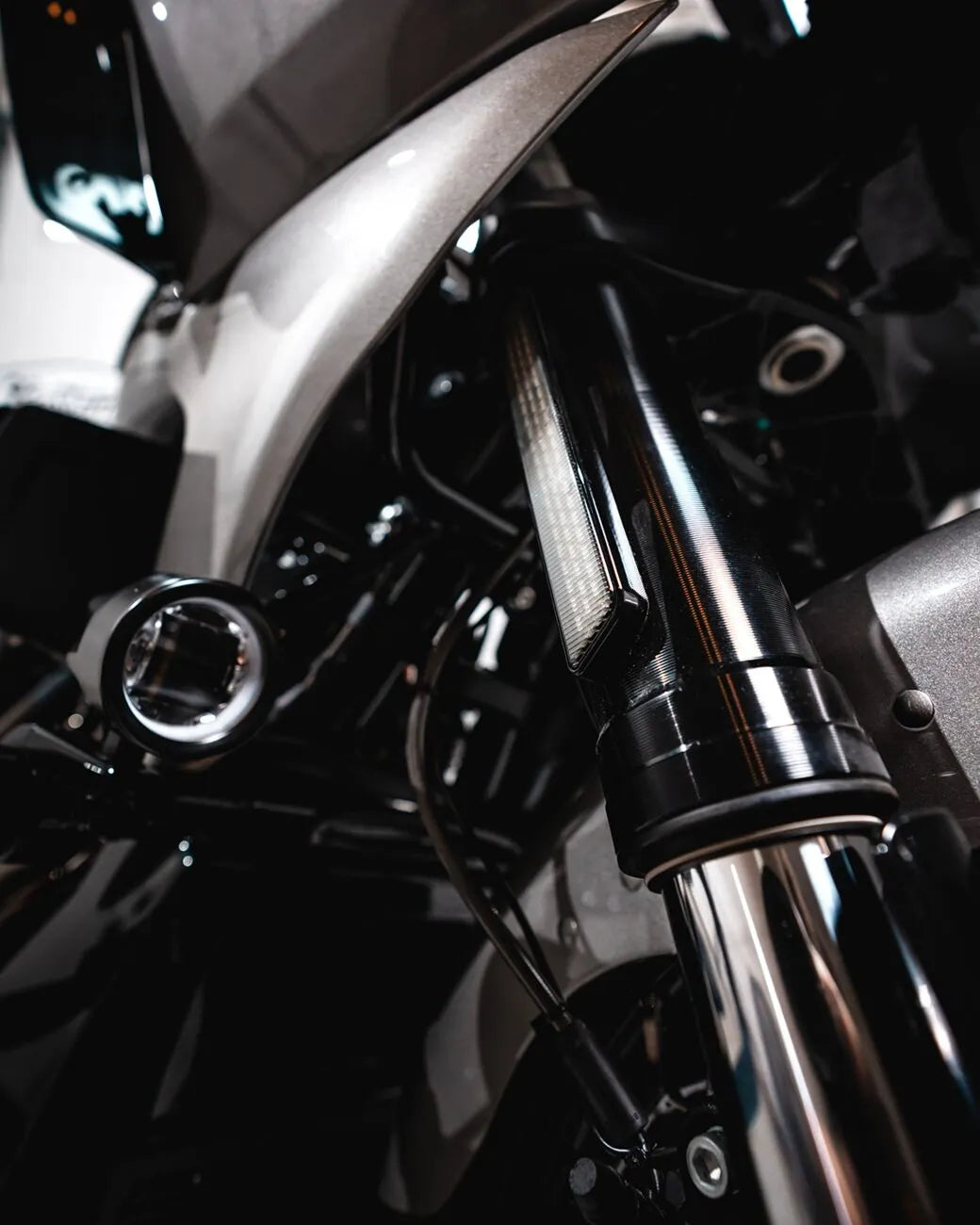 Custom Dynamics Led Front Fork Lightz