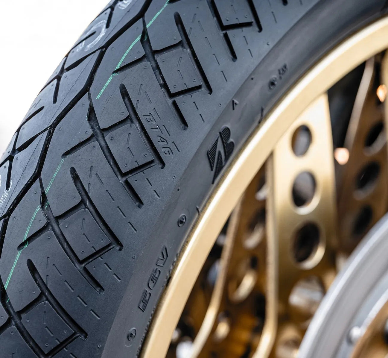 Bridgestone Battlax Bt46 Tire 110/80-18 Rear