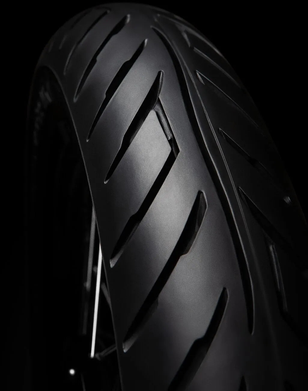 Avon Roadrider Mkii Tire - 130/90-17 Rear Tubeless