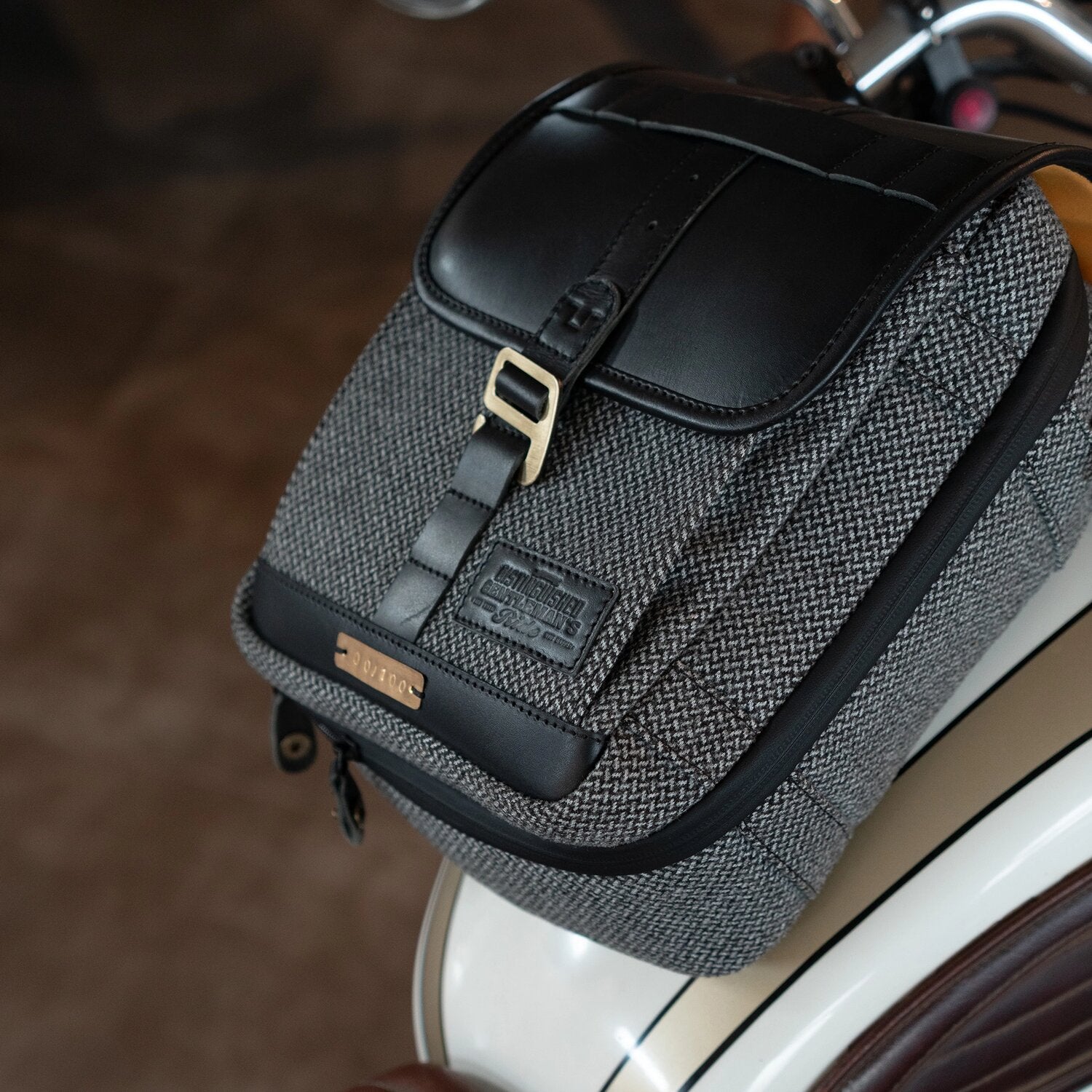 Trip Machine x DGR Cartographer tank bag black
