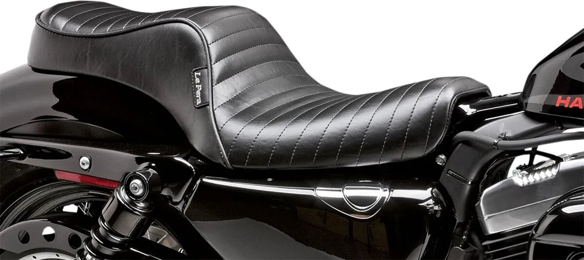 Le Pera Cherokee Seat - Black Vinyl, Pleated - For Harley Davidson