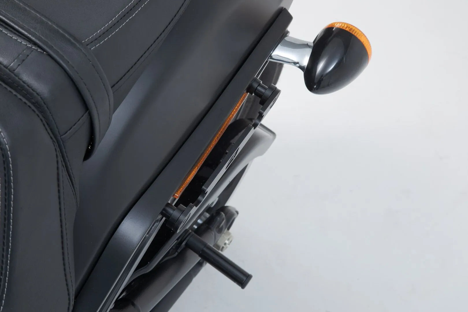 Sw-motech Slh Side Carrier For Harley-davidson