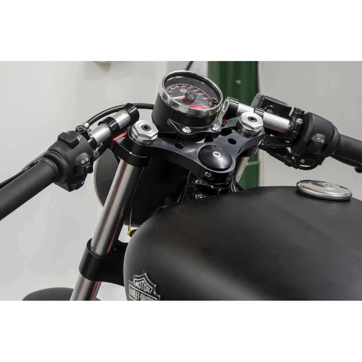 Free Spirits XG Street triple tree set