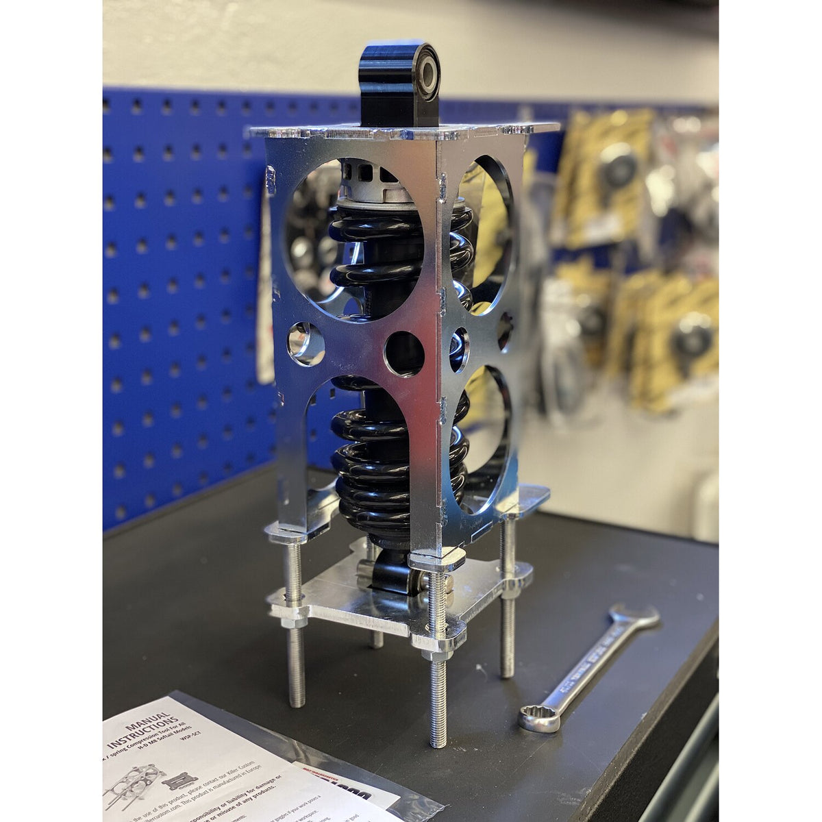 Killer Custom shock / spring compression tool M8 Softail