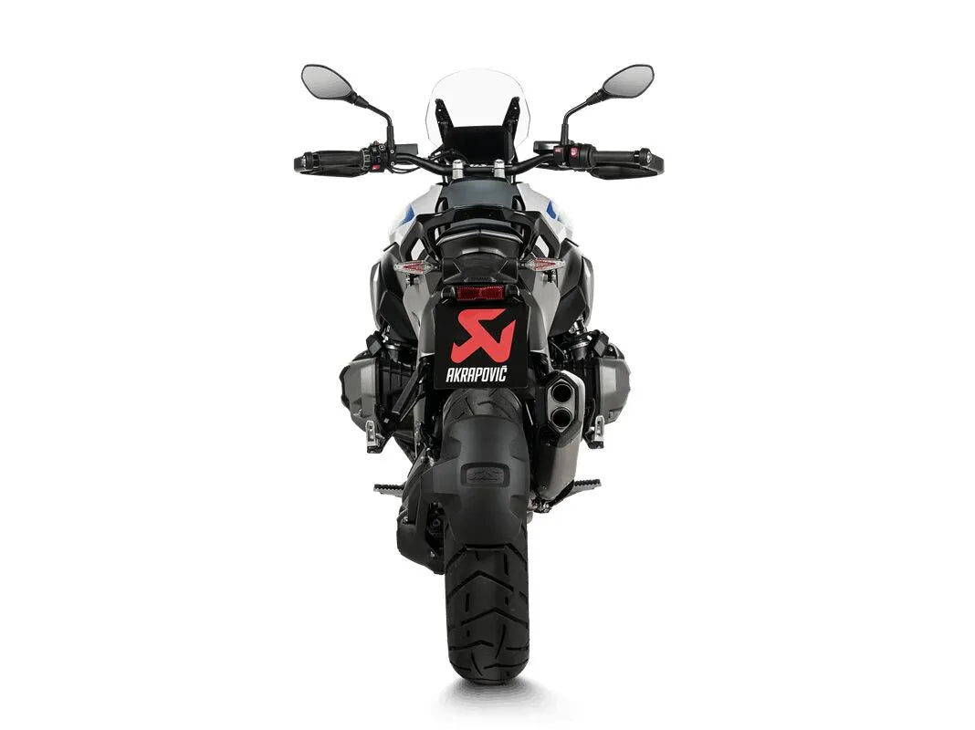 Akrapovic Slip-on Line Muffler Street