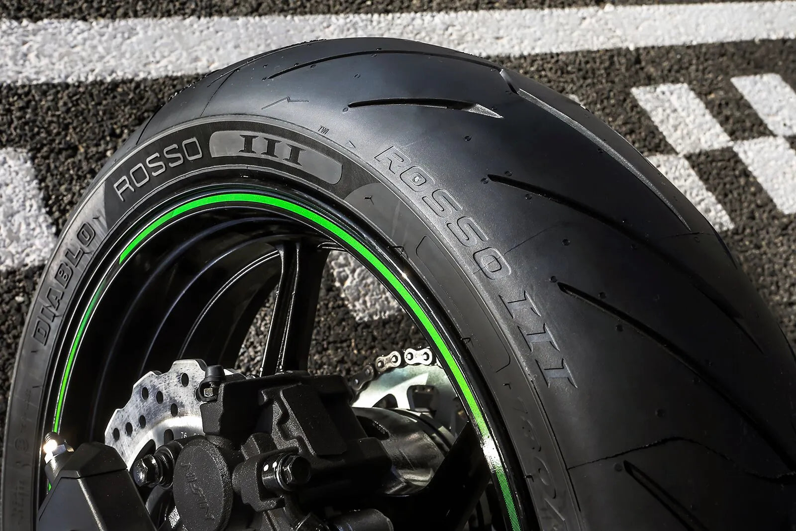 Pirelli Diablo Rosso Iii Tire - 110/70zr17 Front
