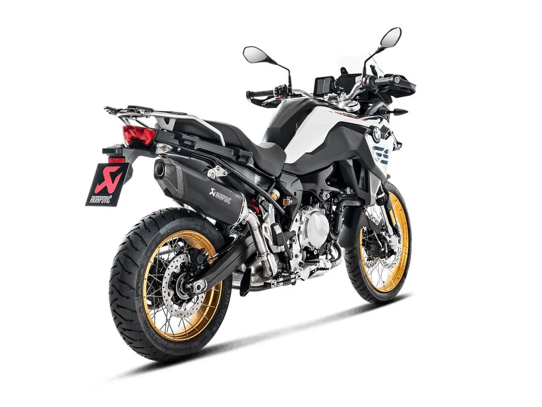 Akrapovic Slip-on Line Muffler Street For Motorcycles