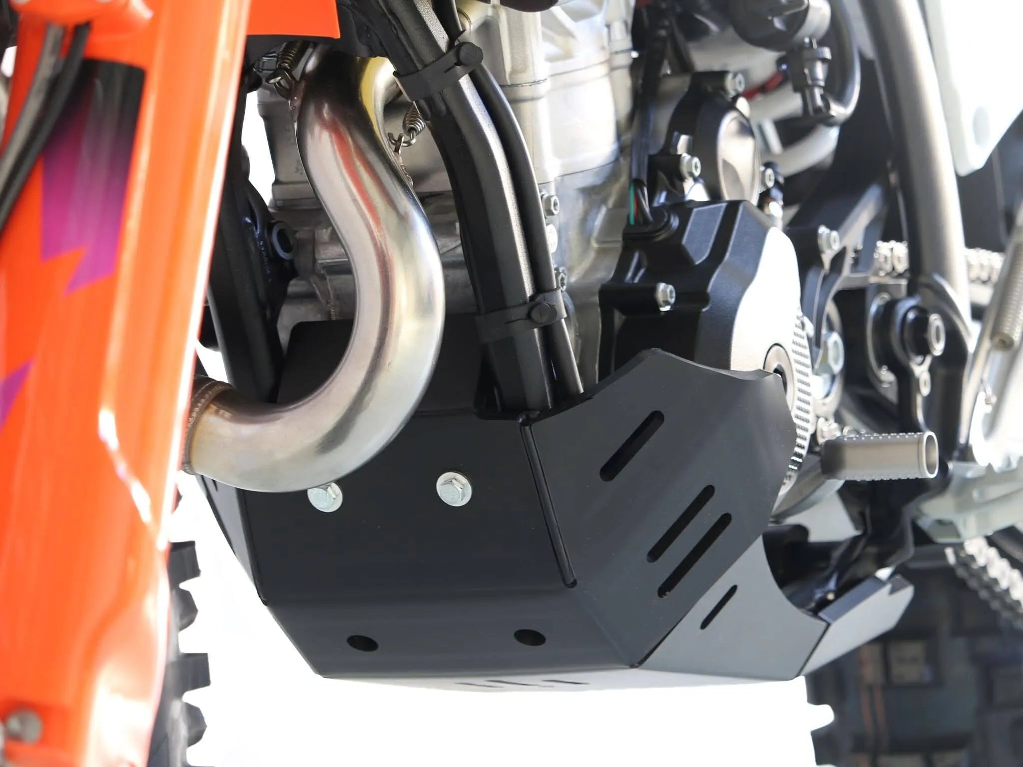 Axp Racing Xtrem Skid Plate For Engine Protection