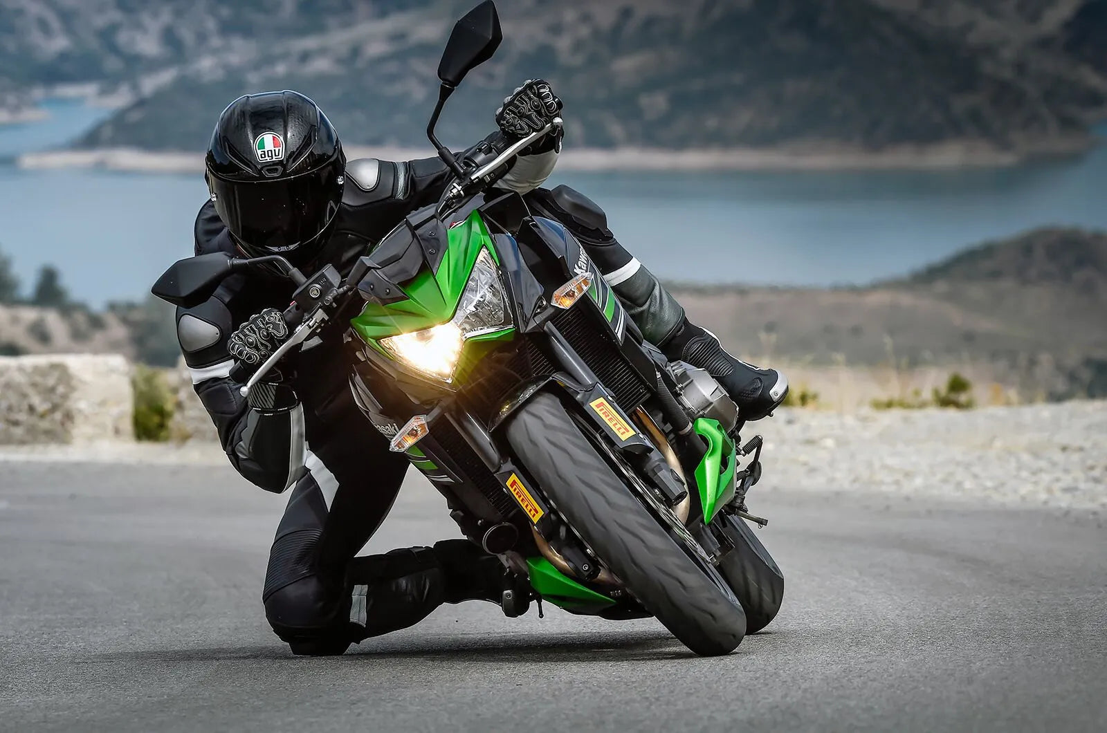 Pirelli Diablo Rosso Iii Tire For Sportbikes