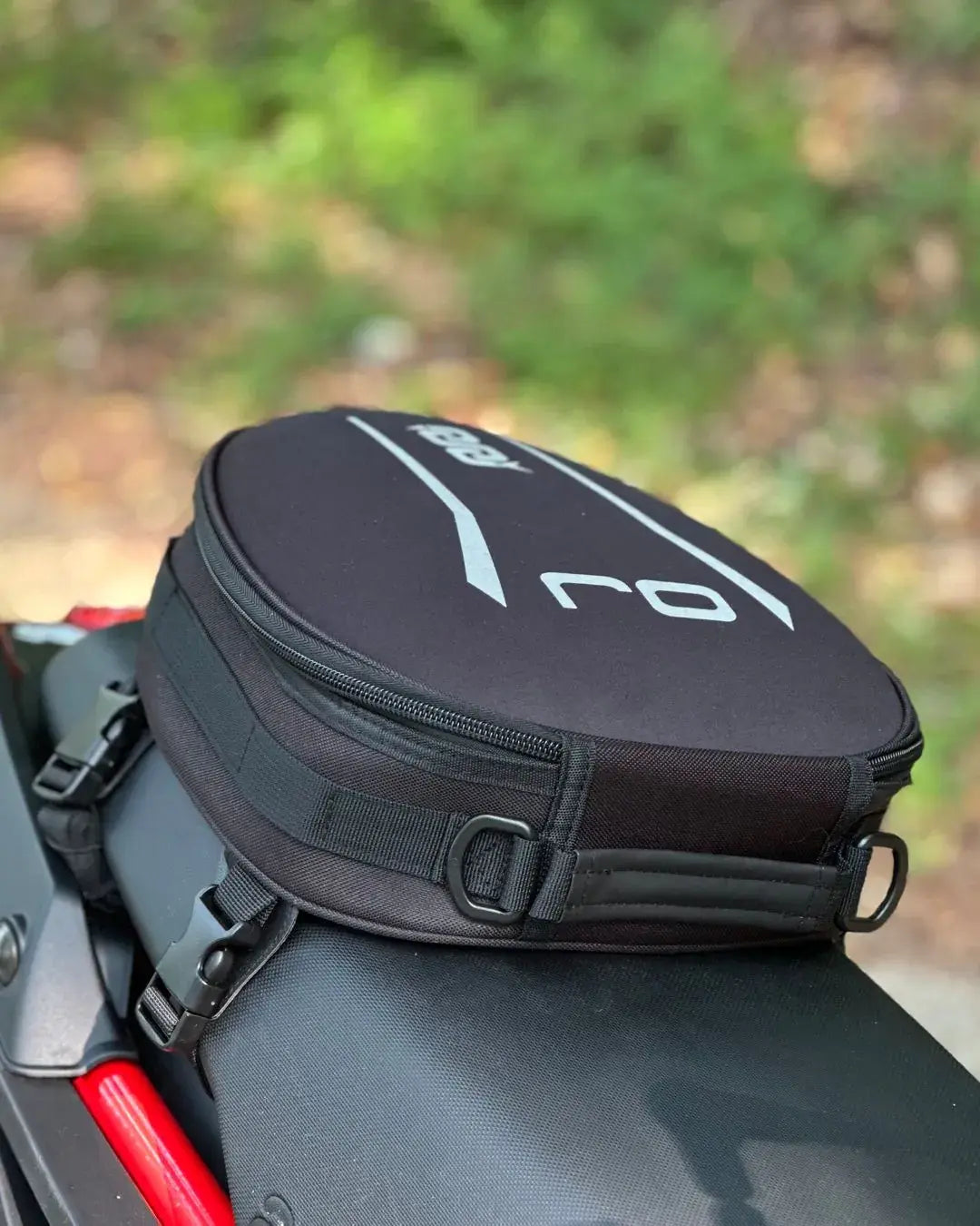 OJ Atmosfere Metropolitane Boost Seat Bag 6L Black