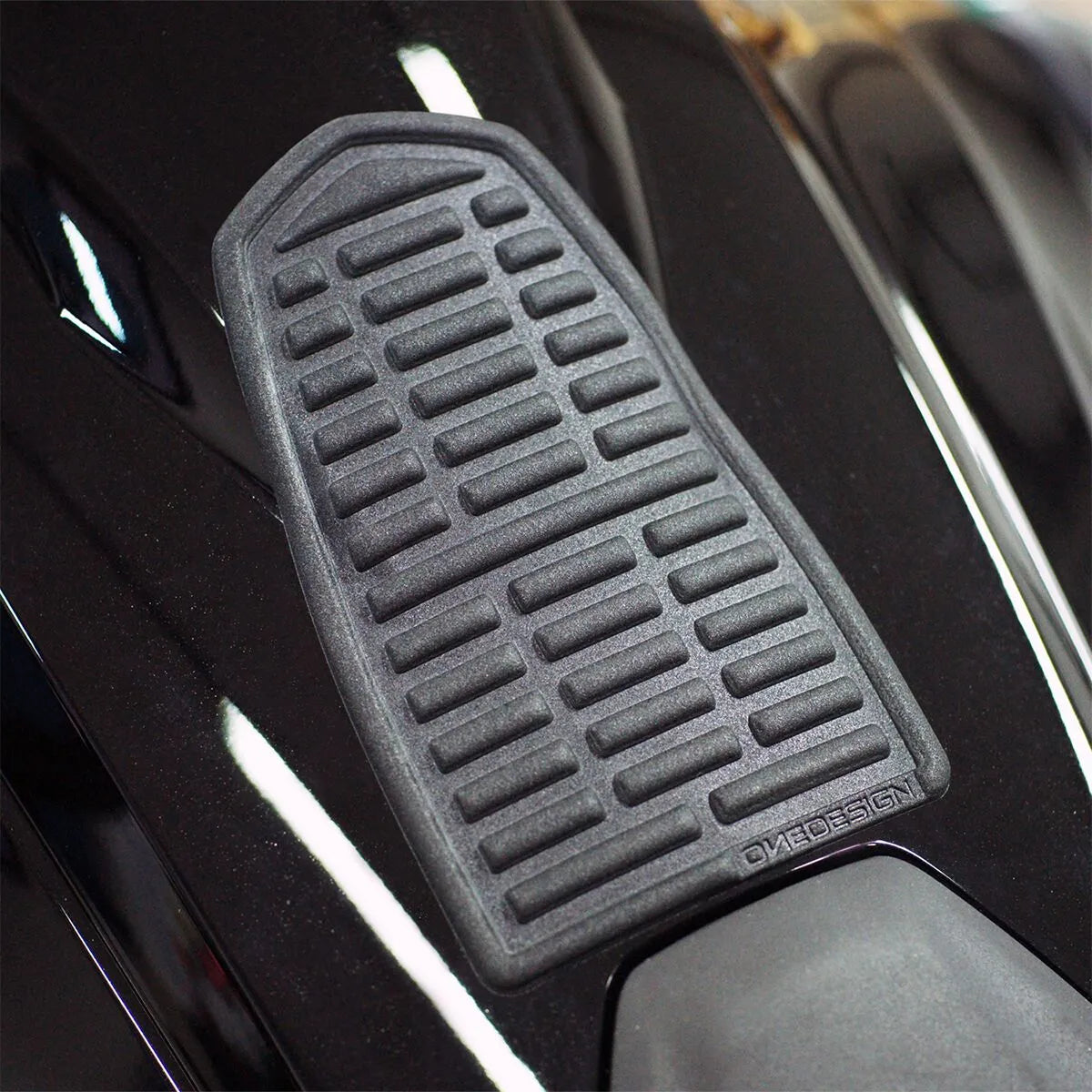 Onedesign Resin/soft Touch Tank Pad