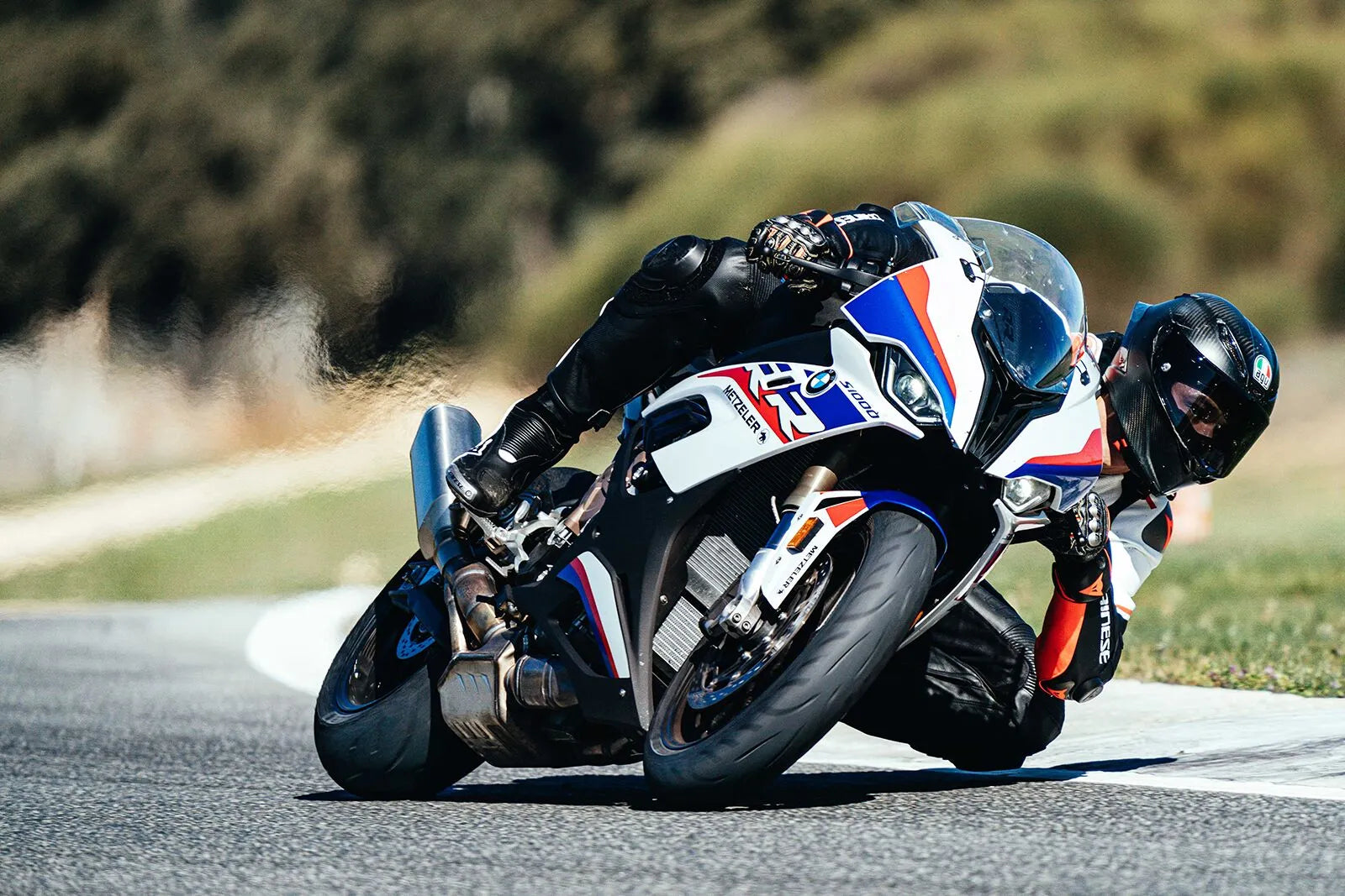 Metzeler Sportec M9 Rr Rear Tire 180/60zr17