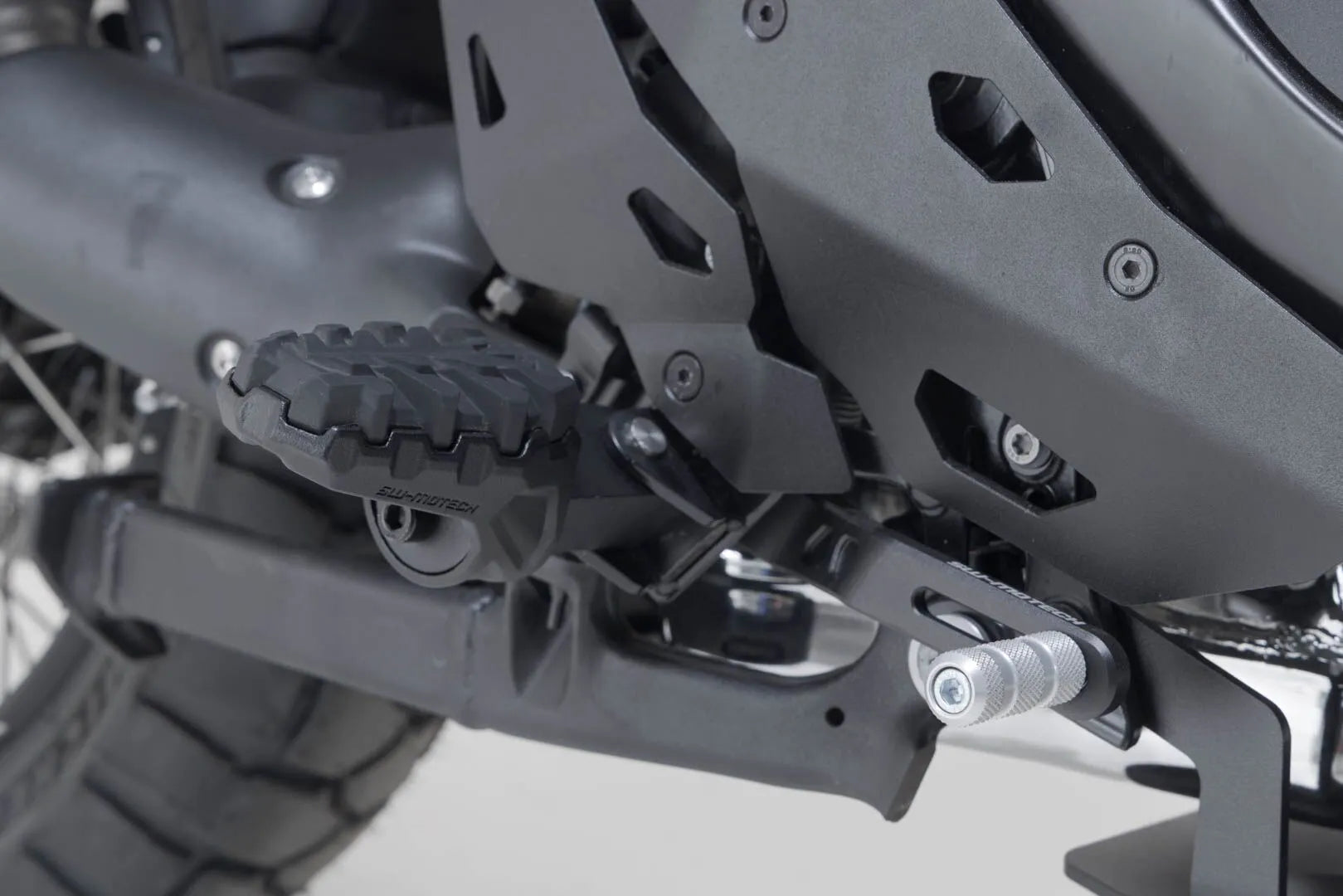 Sw-motech Evo Footrest Kit Adjustable Black