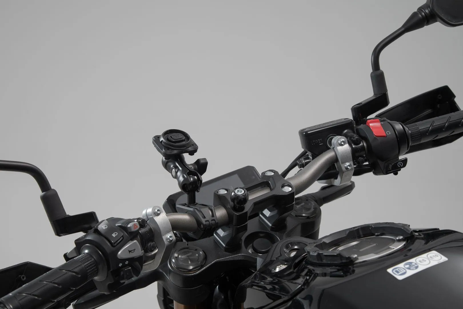 Sw-motech Universal Gps Mount Kit With T-lock For Smartphone