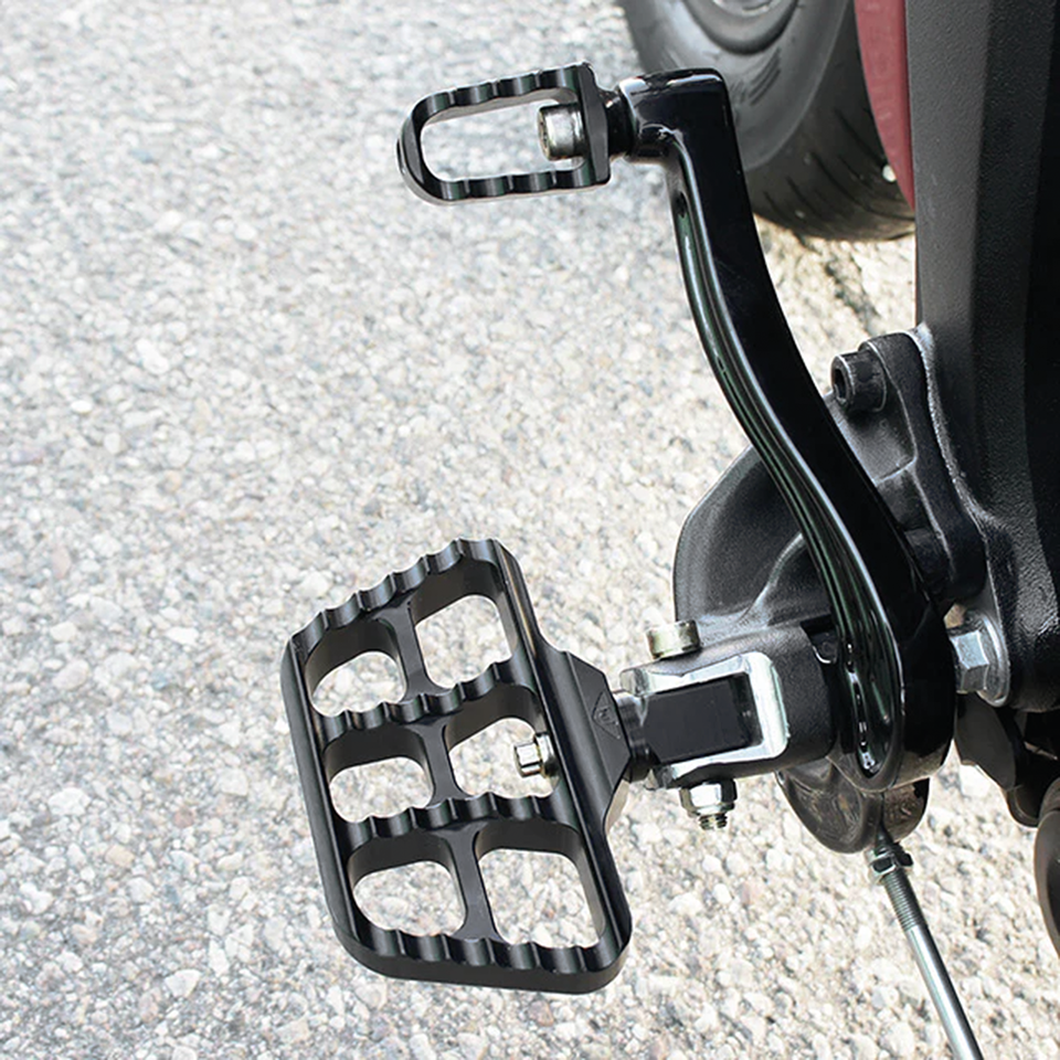 Joker Machine Mini Footboards for Indian Scout & Victory Octane – Foot Control