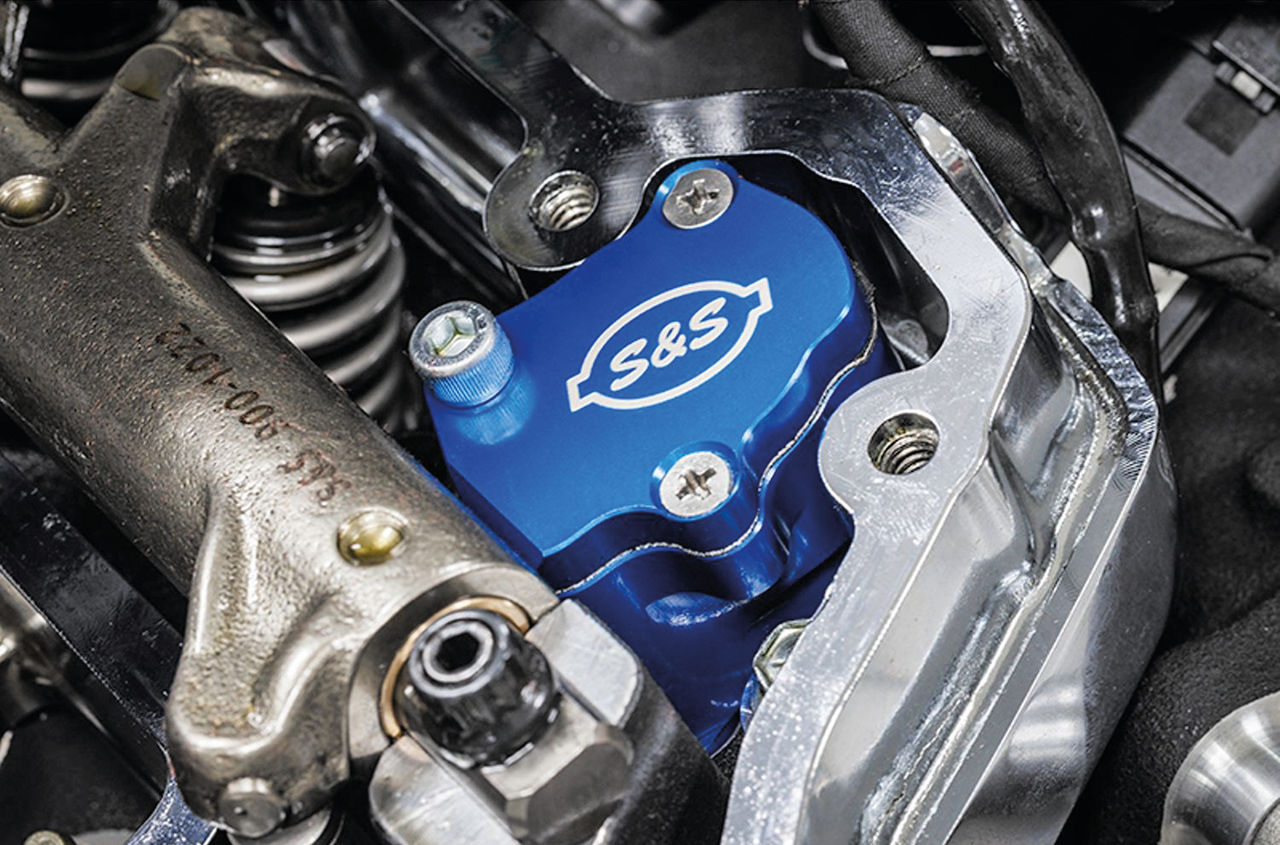 S&S Head Breathers for Milwaukee Eight – Engine